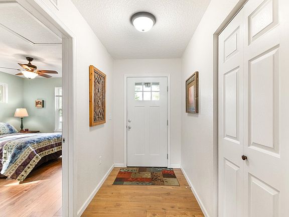 5th image of 10460 W Deep Creek Blvd