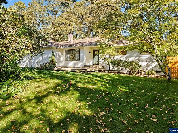 2nd image of 4180 SW Fairhaven Dr