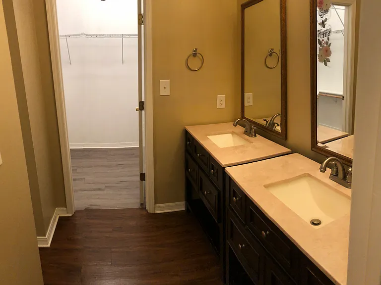100 Woods Dr — Photo 10