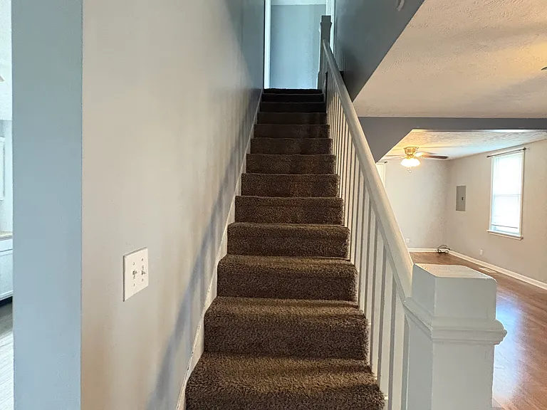 5917 Mount Clare Rd — Photo 5