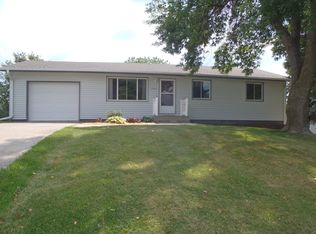 767 S Cedar St, Avoca, IA 51521