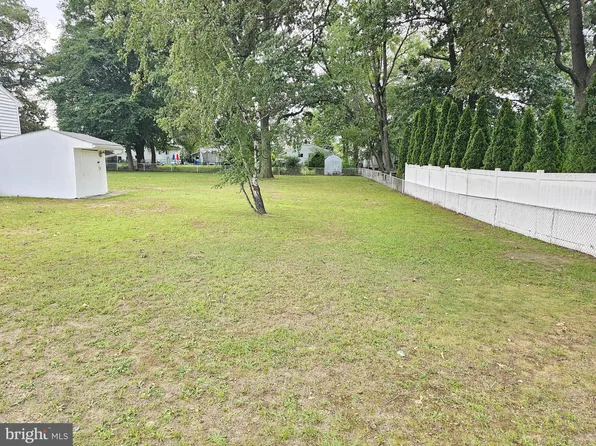 128 Grafton Ave, Bellmawr, NJ 08031