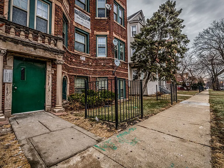 5948 W Superior — Photo 18