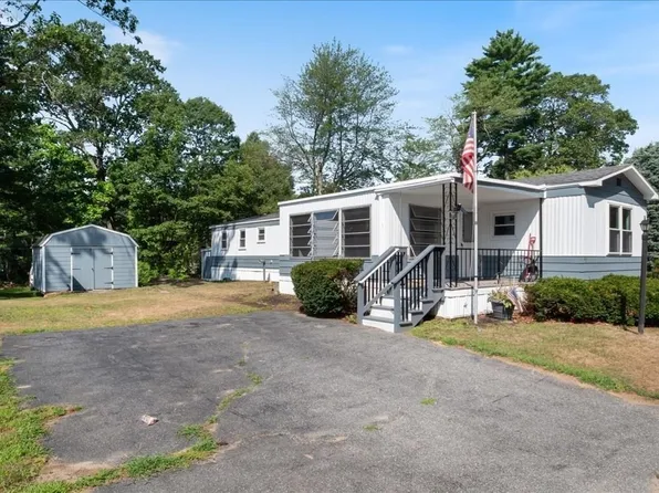 21 Sharon Cir, Merrimac, MA 01860