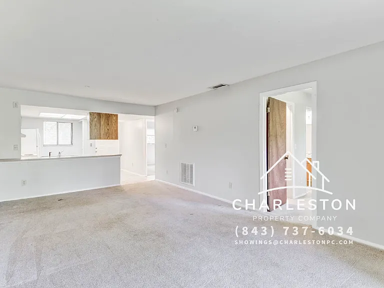 2955 Dove Haven Ct #G — Photo 12