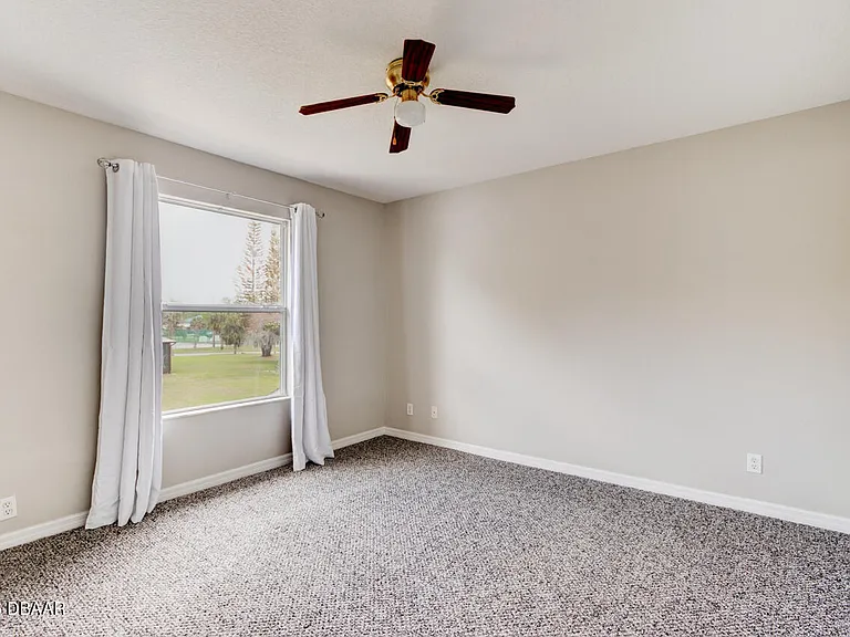1602 Deer Springs Rd — Photo 15