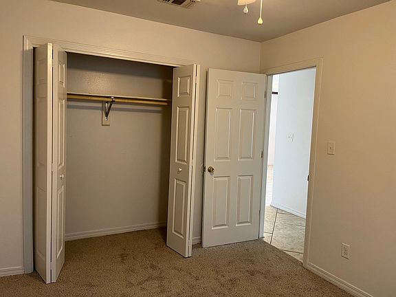 2nd image of 514 Landview Dr #C
