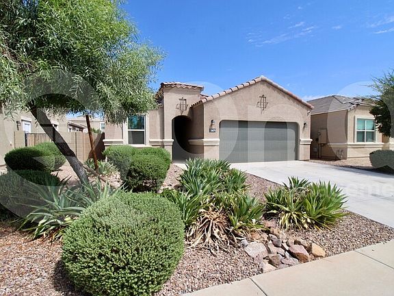 2nd image of 36878 W Maddaloni Ave
