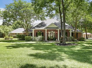 15071 Runnymede St, Conroe, TX 77384