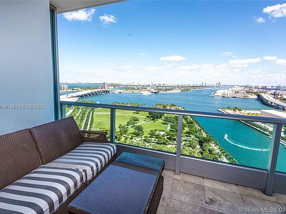 5th image of 900 Biscayne Blvd APT 2604