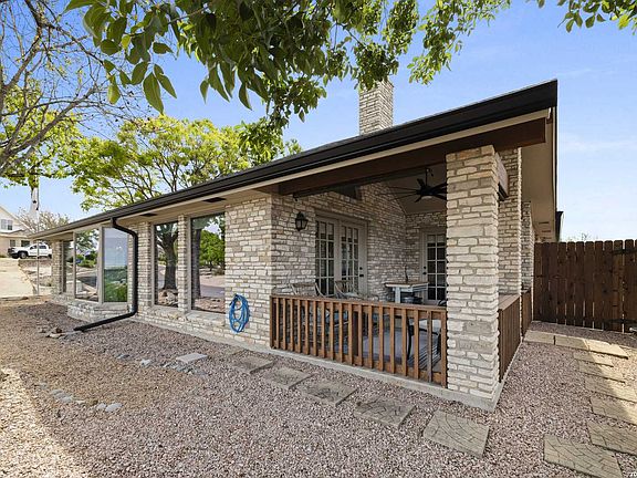 4th image of 102 Mesa Del Sol