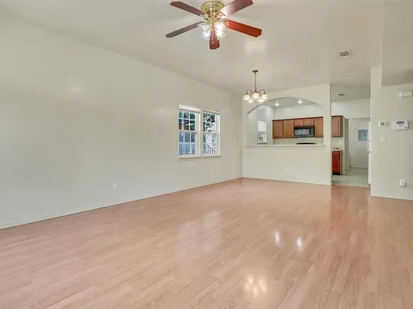 2115 E 18th St APT A, Austin, TX 78702