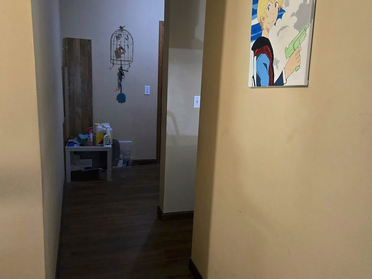 1 bed, 700 sqft, $1,200 — Photo 3
