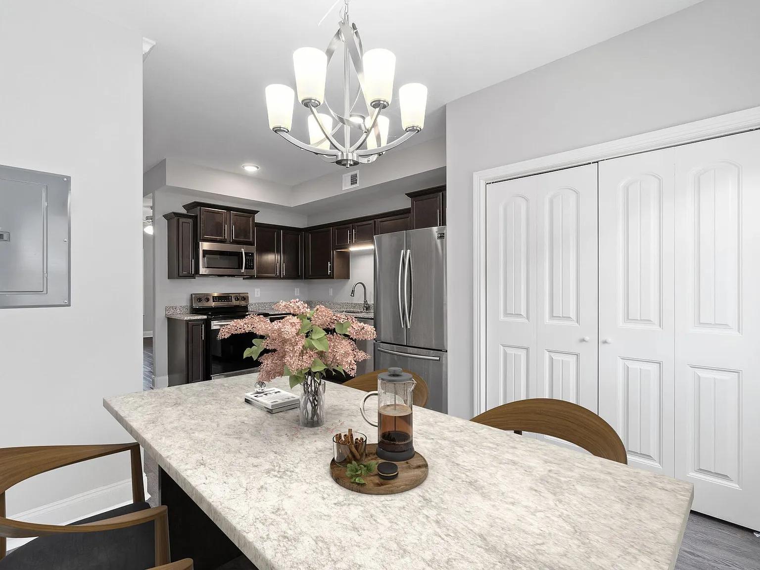 Biltmore Luxury Townhomes — Photo 3