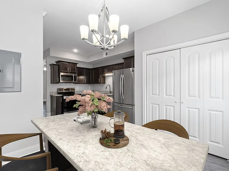 Biltmore Luxury Townhomes — Photo 3