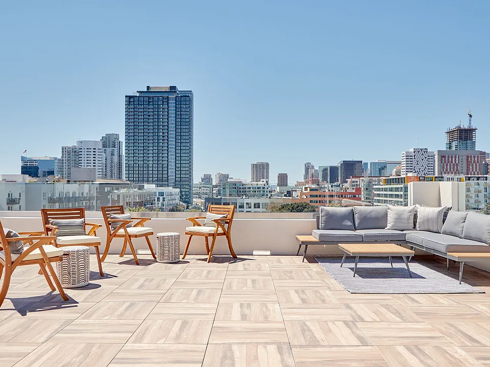 Where Convenience meets Comfort at the Leo