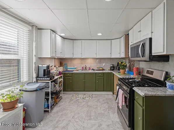 2012 Prospect Ave, Scranton, PA 18505
