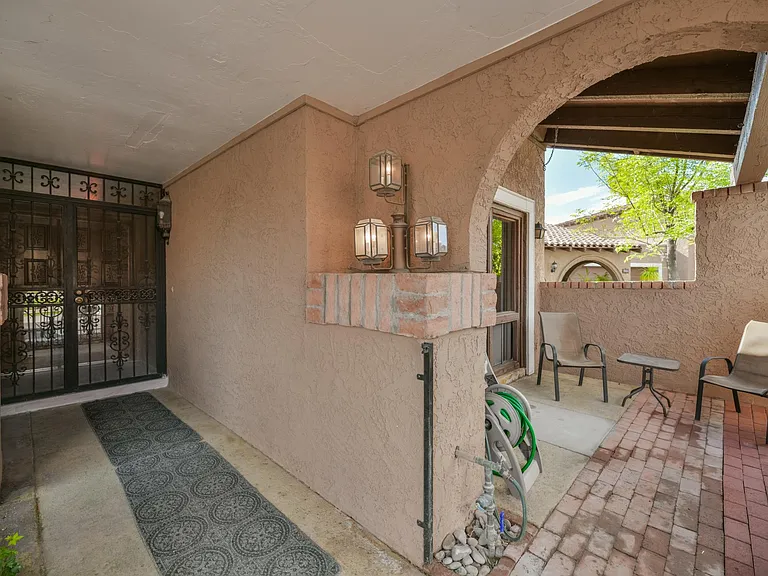 7537 N Via Camello Del Sur — Photo 32