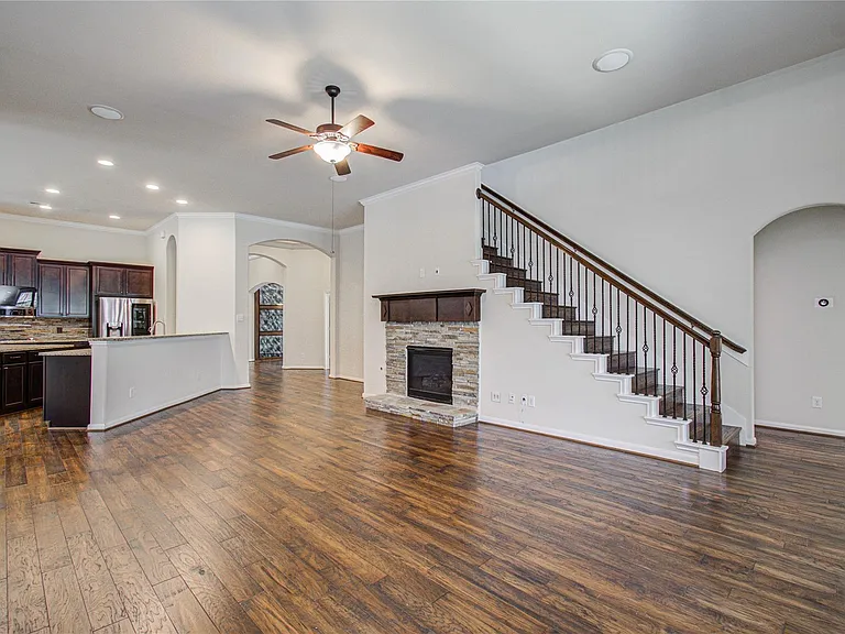28666 Pleasant Forest Dr — Photo 15