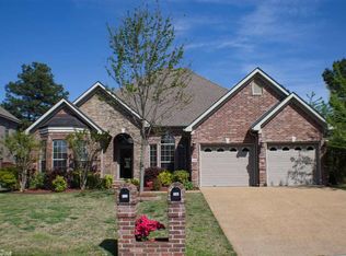 1540 Chinook, Conway, AR 72034