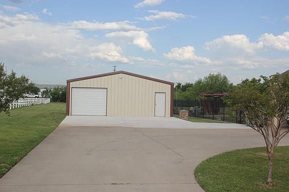 4th image of 13261 Willow Creek Dr