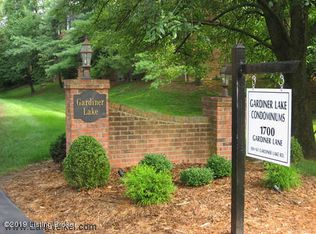 157 Gardiner Lake Rd, Louisville, KY 40205