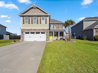 438 Riviera Dr, Wilmington, NC 28411