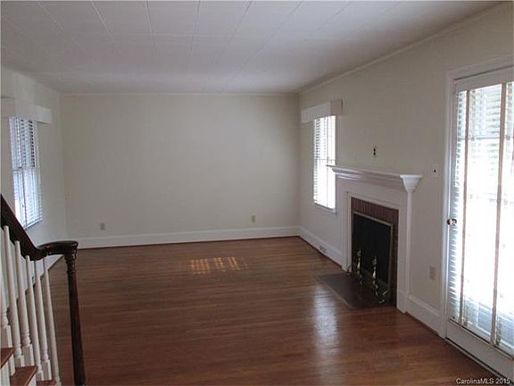 3rd image of 451 N Center St