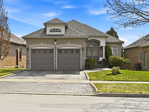 2nd image of 2361 Southcott Rd
