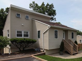 235 Pine Brook Rd, Lincoln Park, NJ 07035