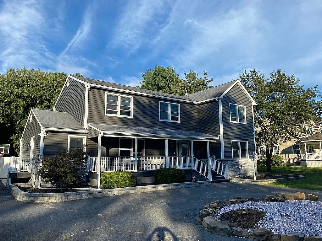 42 Brookside Ave photo 1