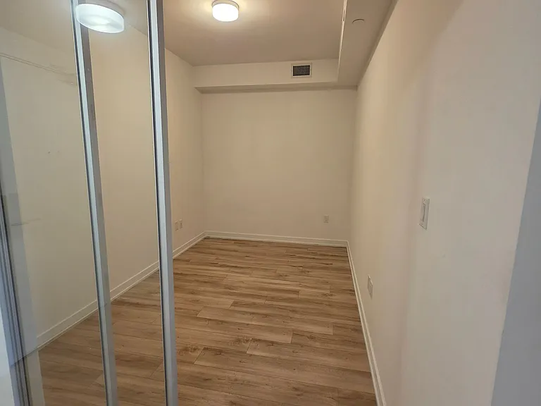 2433 Dufferin St #208 — Photo 8