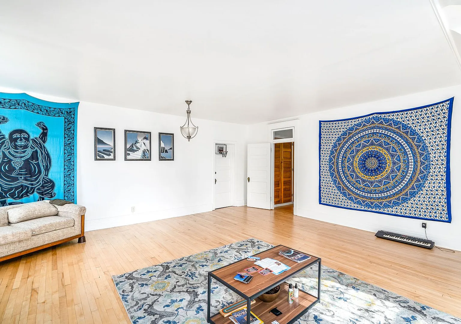 3+ Bedroom In The Ordean Mansion - Available Today! — Photo 2