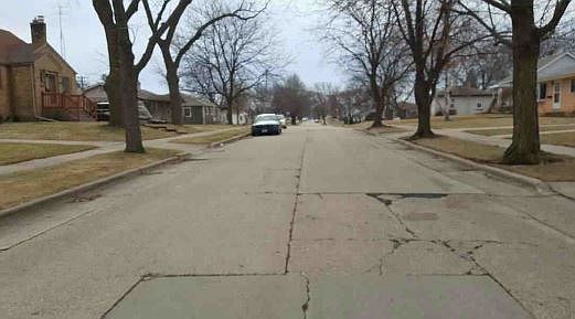 2nd image of 5321 43rd Ave