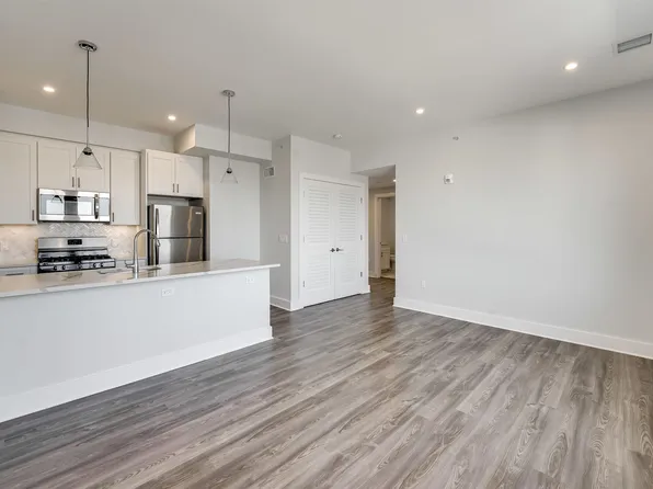 658 Grand St, Jersey City, NJ