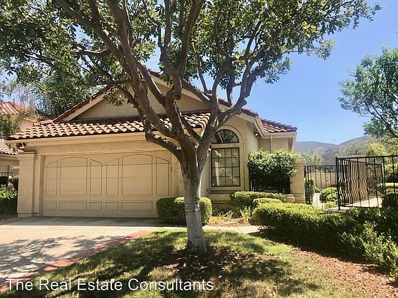 2nd image of 28718 Vista Valley Dr