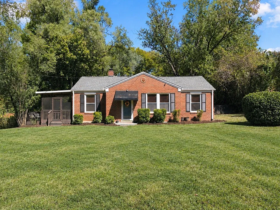 733 Greymont Dr
