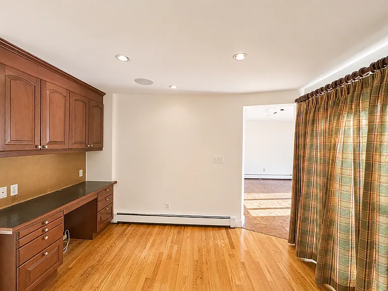 Breakfast/Kitchen
