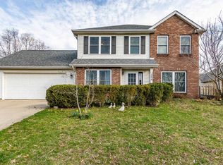 3248 S Southern Oaks Dr, Bloomington, IN 47401