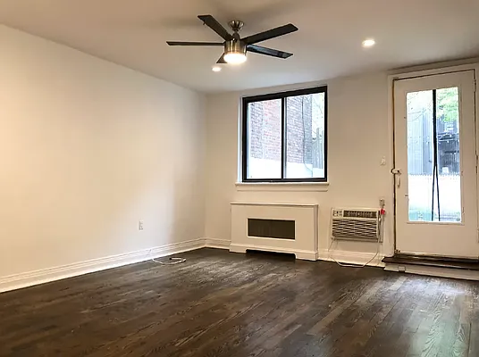 Rented by Lindemar LLC | media 32