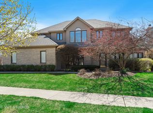 2271 Sutton Ln, Aurora, IL 60502