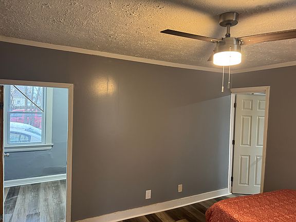 3rd image of 2217 W 104th St Unit 2