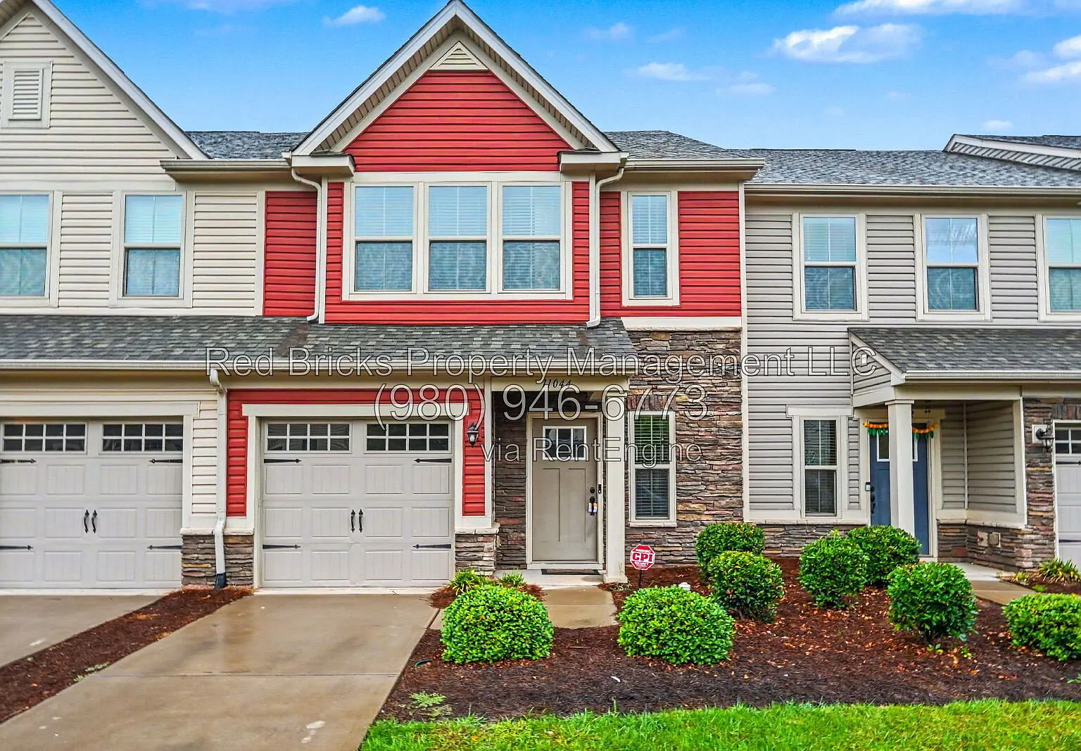 3 bed, 2.5 bath, 1580 sqft, $1,995 — Photo 1