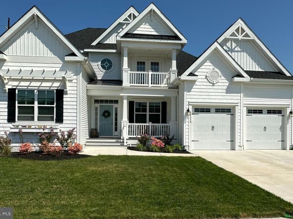 24034 Bunting Cir