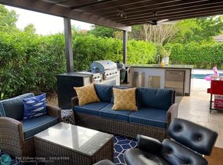 374 Mallard Rd, Weston, FL 33327