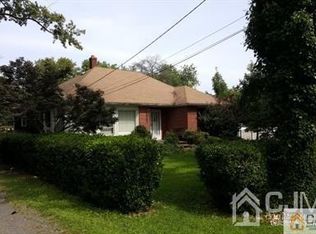 316 Ridge Rd, Dayton, NJ 08810