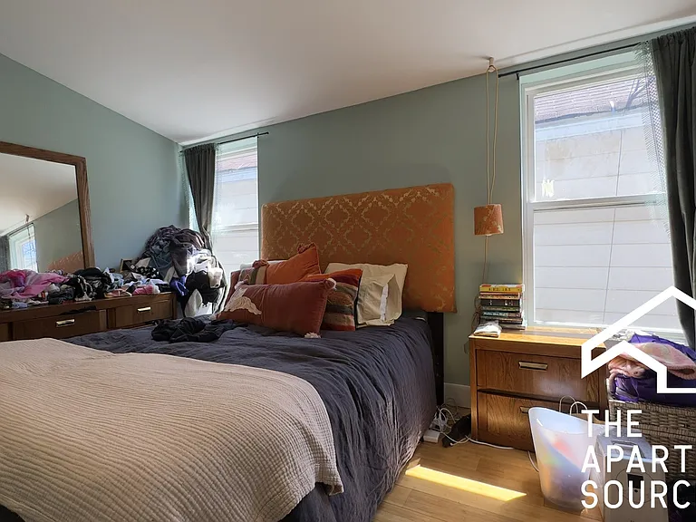 1735 N Fairfield Ave #2 — Photo 17