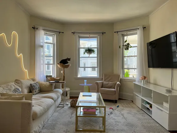 82 Prichard Ave #1, Somerville, MA 02144