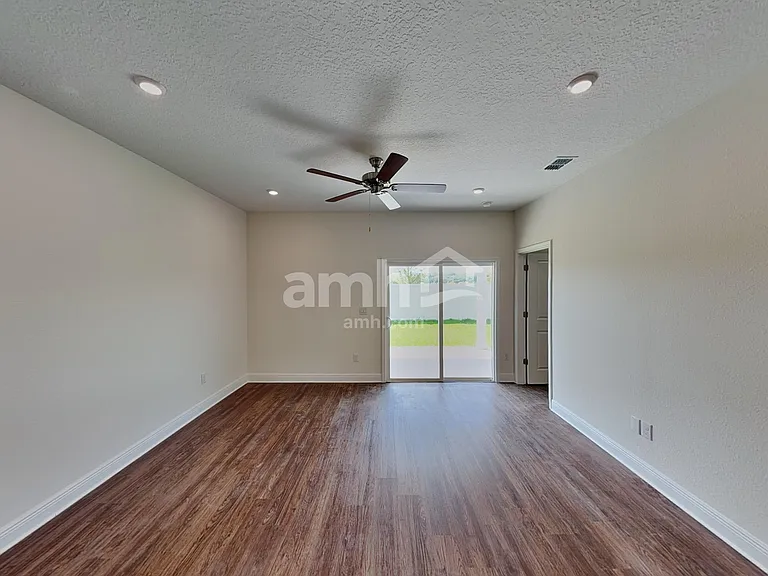 375 Onate Cir — Photo 6