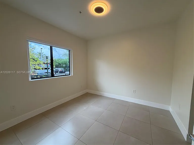 2425 NW 24th Ave #103 — Photo 5